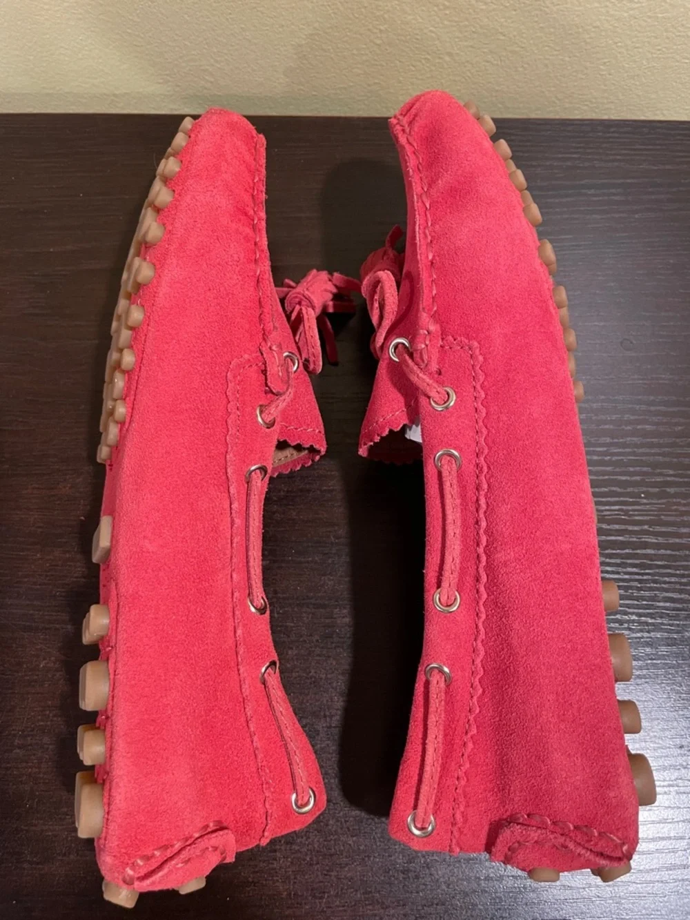 Coach Red Suede Tassel Bow Moccasin Loafers Size 6 - Picture 3 of 5